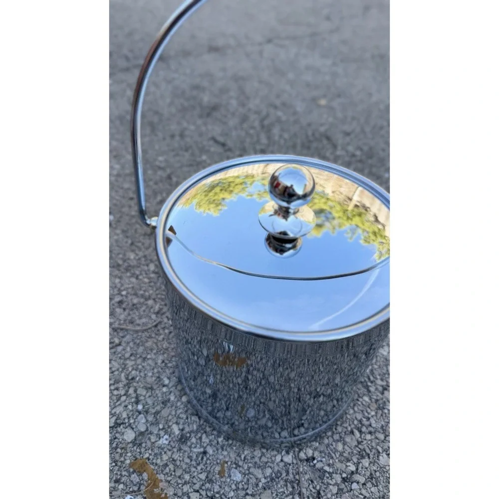 Vintage Kraftware Ice‎ Bucket Chrome Lid Handle Cork Base Barware